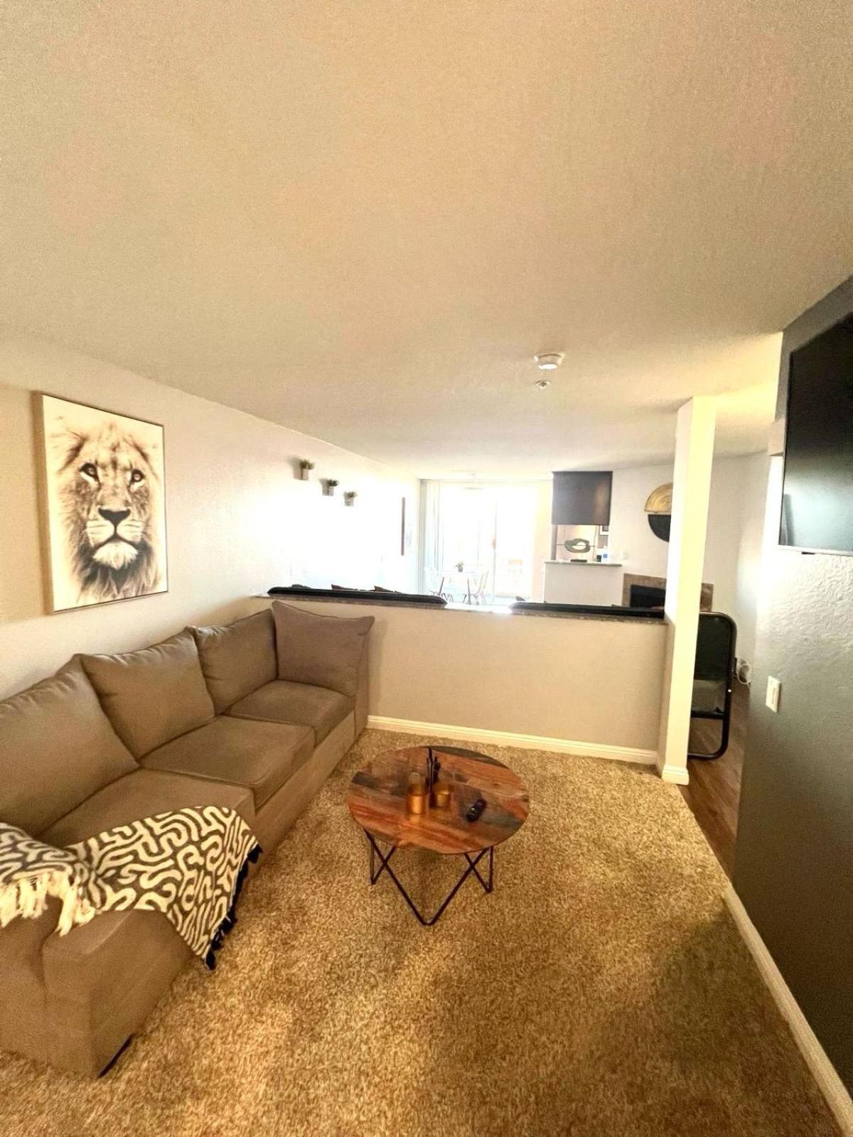 Amazing Universal Studios Loft Free Parking Los Angeles Eksteriør bilde